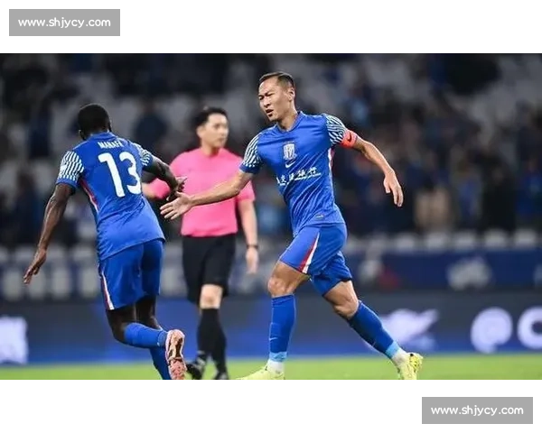吴曦破门路易斯双响救主 申花 2-2 绝平英博距榜首 2 分